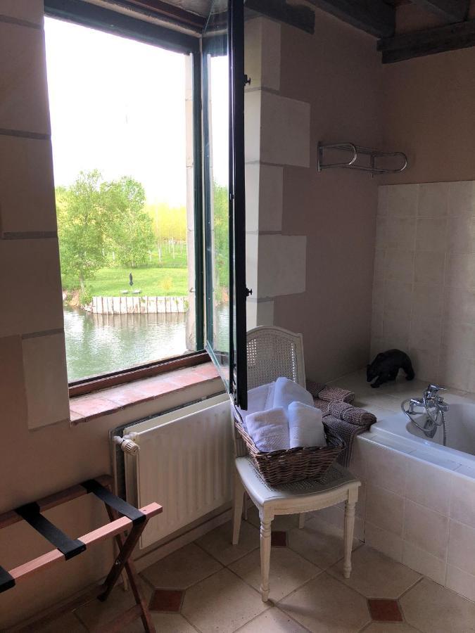 Saché Moulin De La Chevriere Bed & Breakfast エクステリア 写真